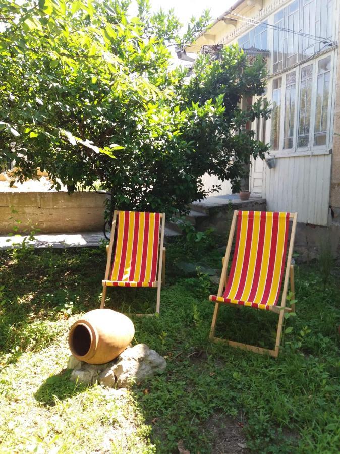 Beruka Guest House Kutaissi Exterior foto